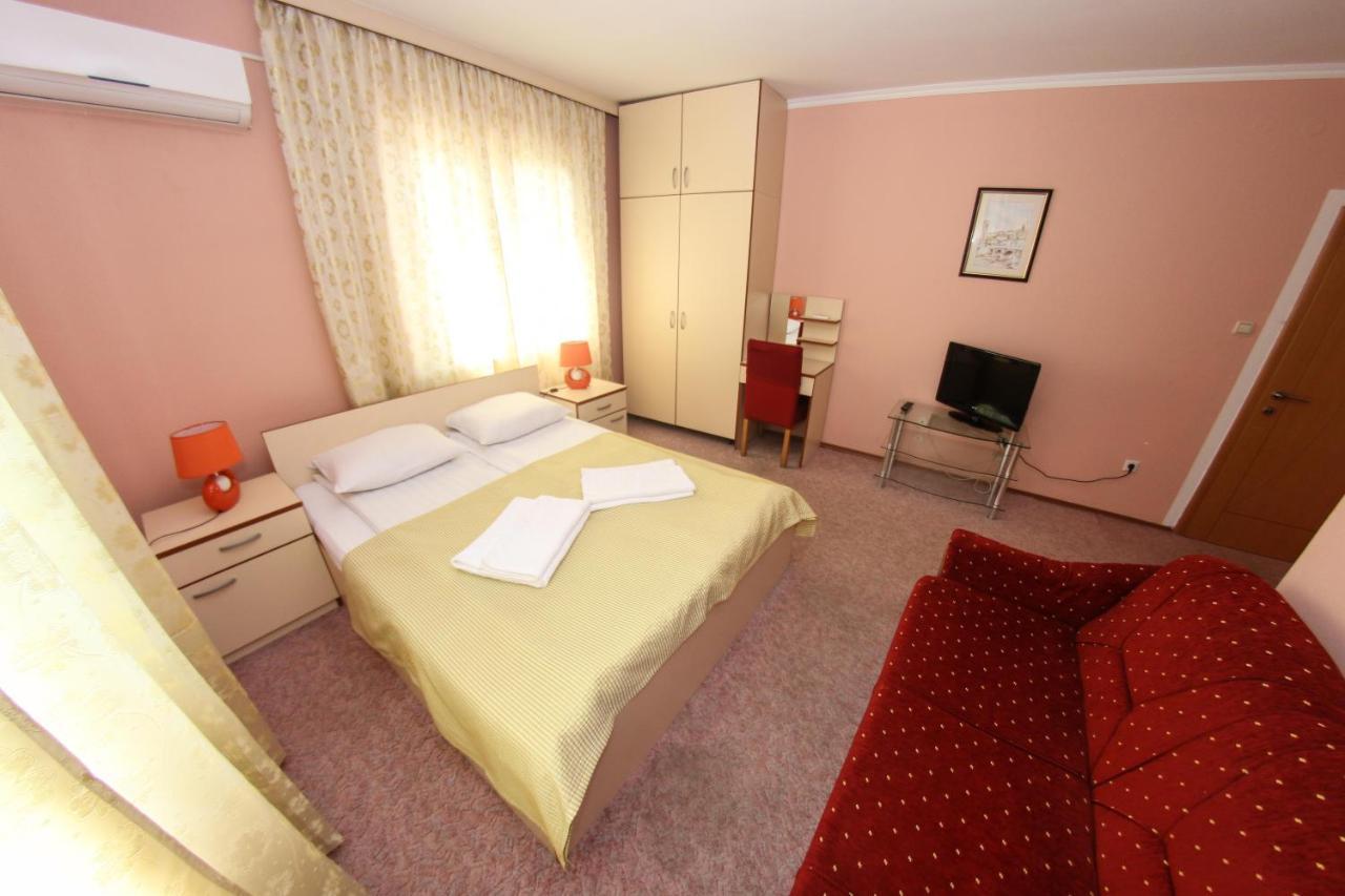 Hotel Ada - Otoka SJJ Eksteriør bilde
