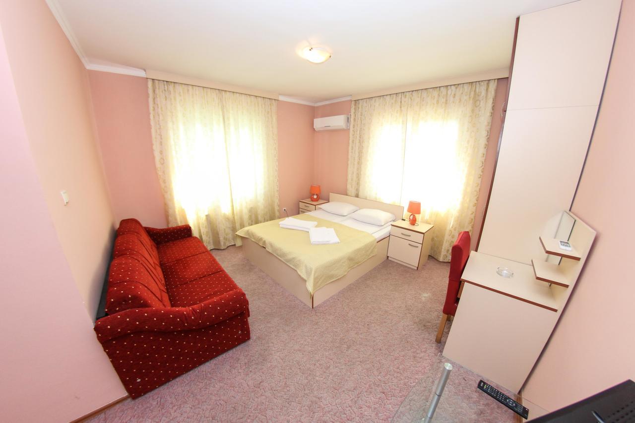 Hotel Ada - Otoka SJJ Eksteriør bilde